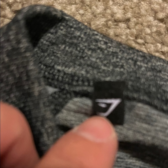 Gymshark Women's Charcoal Crop Top Longsleeve - Picture 4 of 6